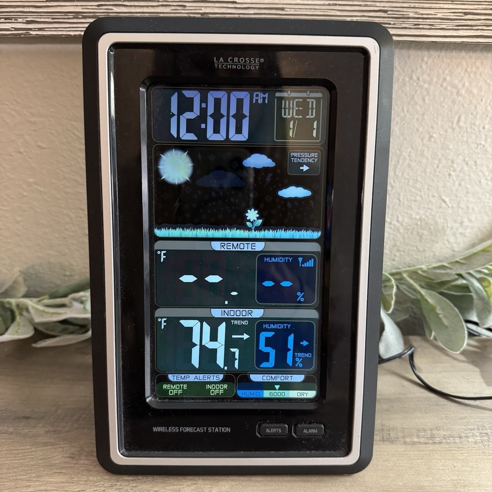 La Crosse Technology S88907 Vertical Wireless Color Forecast Station Works!!!